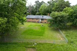 519 An County Rd 450, Palestine, TX 75803 - Photo 18