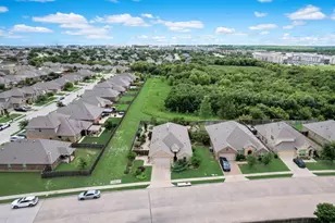 3318 Rosewood Ln, Sachse, TX 75048 - Photo 8