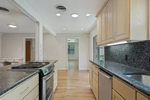 8426 Swift Ave, Dallas, TX 75228 - Photo 12
