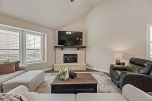 516 W N Creek Dr, Sherman, TX 75092 - Photo 22