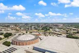 1122 Jackson St, Dallas, TX 75202 - Photo 8