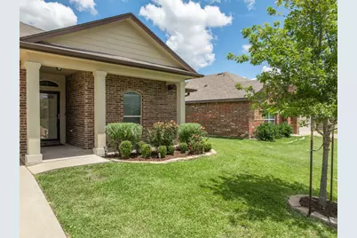 3004 Keathley Drive, Lorena, TX 76655 - Photo 2