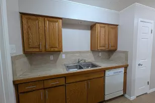 1305 Glenville Dr, Garland, TX 75042 - Photo 4