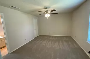 7512 Lisa Ct, Fort Worth, TX 76112 - Photo 10