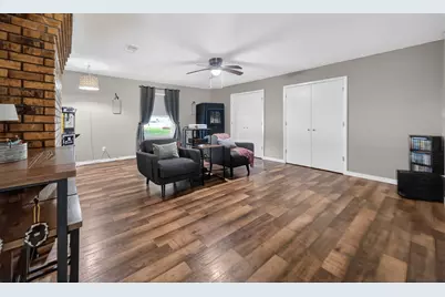 709 S Oak Street, Van, TX 75790 - Photo 8