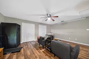 709 S Oak St, Van, TX 75790 - Photo 10