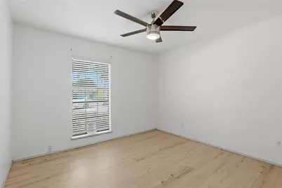 3517 Knoll Point Drive, Garland, TX 75043 - Photo 14