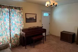 319 Avenue J, Dallas, TX 75203 - Photo 2