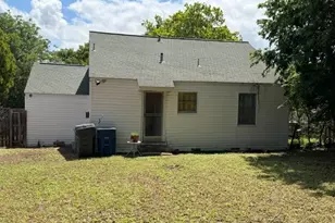 319 Avenue J, Dallas, TX 75203 - Photo 12