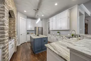 4653 Chapel Creek Dr, Plano, TX 75024 - Photo 8