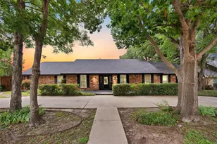 1601 Oak Meadow Dr, Irving, TX 75061 - Photo 1