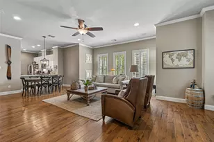 600 E Bluff St, Fort Worth, TX 76102 - Photo 6