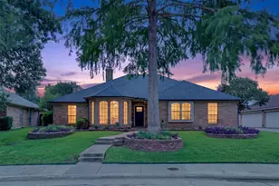 2340 Highlands Creek Rd, Carrollton, TX 75007 - Photo 1