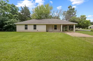 65 Rhyne, Avinger, TX 75630 - Photo 2