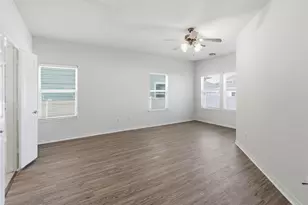 1117 Wenk Dr, Aubrey, TX 76227 - Photo 16