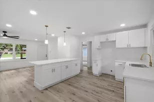 4343 Vanette Ln, Dallas, TX 75216 - Photo 10