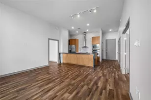 2323 N Houston St, Dallas, TX 75219 - Photo 12