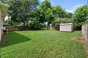 412 Springhill Ct, Burleson, TX 76028 - Photo 32