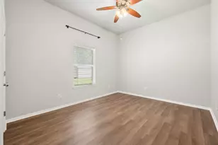 412 Springhill Ct, Burleson, TX 76028 - Photo 22