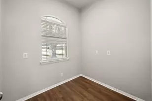 412 Springhill Ct, Burleson, TX 76028 - Photo 18