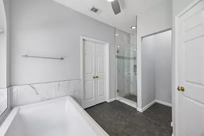 2401 Pinehurst Court, Highland Village, TX 75077 - Photo 10