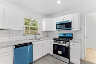 408 N Gowdy St, Whitewright, TX 75491 - Photo 12
