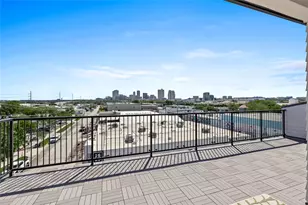215 Carroll St, Fort Worth, TX 76107 - Photo 18