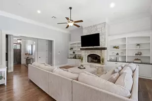 8 Freedom Ct, Waco, TX 76708 - Photo 6