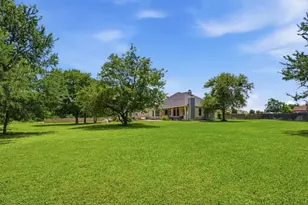 8 Freedom Ct, Waco, TX 76708 - Photo 32