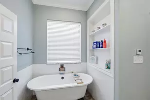 8 Freedom Ct, Waco, TX 76708 - Photo 16