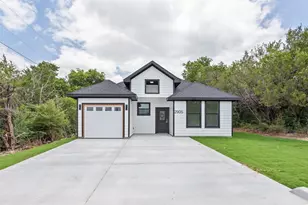 2905 Brazos River Dr, Granbury, TX 76048 - Photo 1