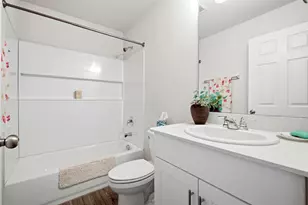 325 Hopson St, Van Alstyne, TX 75495 - Photo 10