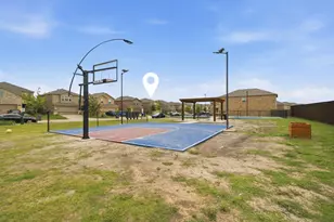 325 Hopson St, Van Alstyne, TX 75495 - Photo 40