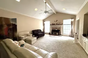 107 Ridge Ct, Glen Rose, TX 76043 - Photo 8
