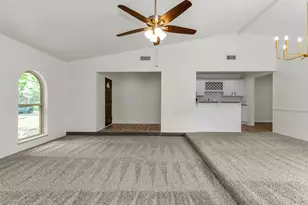 5009 Middleton Cir, The Colony, TX 75056 - Photo 10