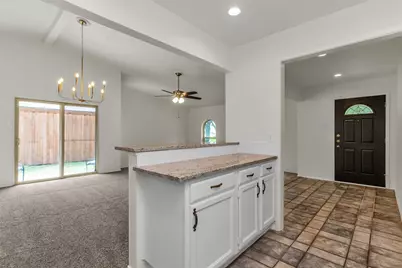 5009 Middleton Circle, The Colony, TX 75056 - Photo 4