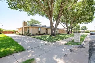 3 Flat Top Cir, Wichita Falls, TX 76308 - Photo 2