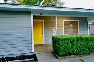 510 Gilbert Rd, Irving, TX 75061 - Photo 2