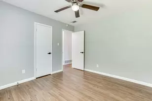 433 Linda Dr, Burleson, TX 76028 - Photo 24