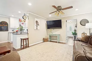510 Northside Ave, Lewisville, TX 75057 - Photo 6
