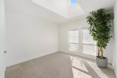 [Address not provided], Rowlett, TX 75088 - Photo 4