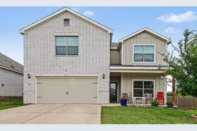 304 Lowery Oaks Trail, Fort Worth, TX 76120 - Photo 2