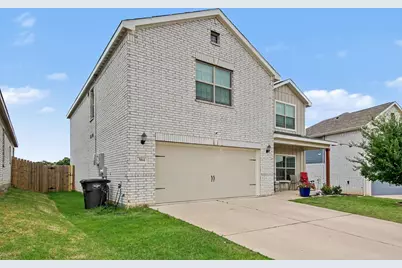 304 Lowery Oaks Trail, Fort Worth, TX 76120 - Photo 1