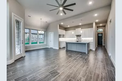 139 Lakeview Circle, Pilot Point, TX 76258 - Photo 4