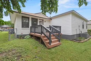 2324 Materhorn Dr, Dallas, TX 75228 - Photo 26
