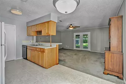 1008 Westminister Court, Arlington, TX 76015 - Photo 8