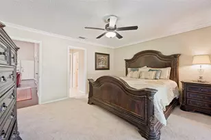 2719 Fairway Park St, Grand Prairie, TX 75050 - Photo 10