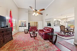 2719 Fairway Park St, Grand Prairie, TX 75050 - Photo 4