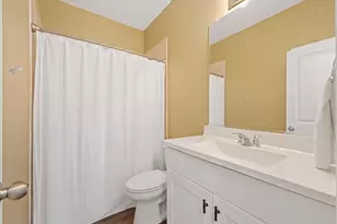 2301 Opaline Dr, Little Elm, TX 76227 - Photo 8