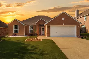 2217 Geneva Cir, Denton, TX 76210 - Photo 1
